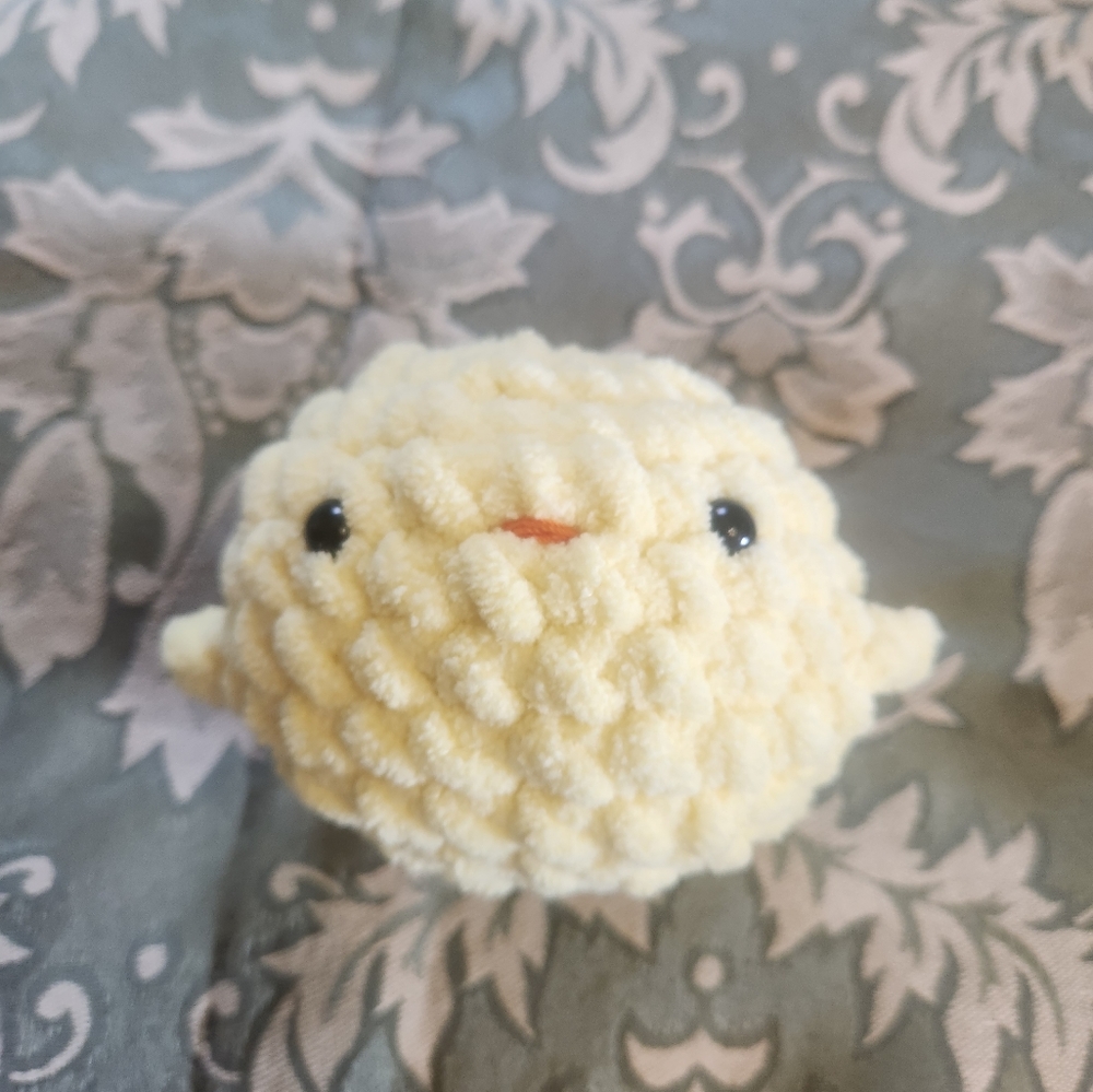 Small Chick Stuffie